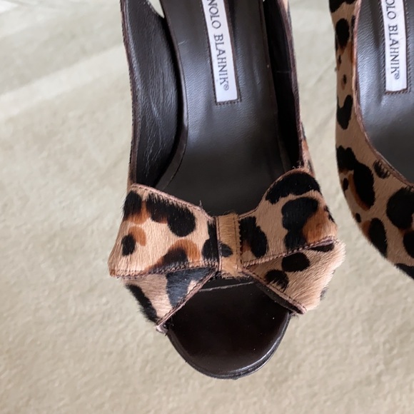 HOST PICK 🥳 Leopard print  Manolo Blahnik sling back heels - Picture 2 of 8